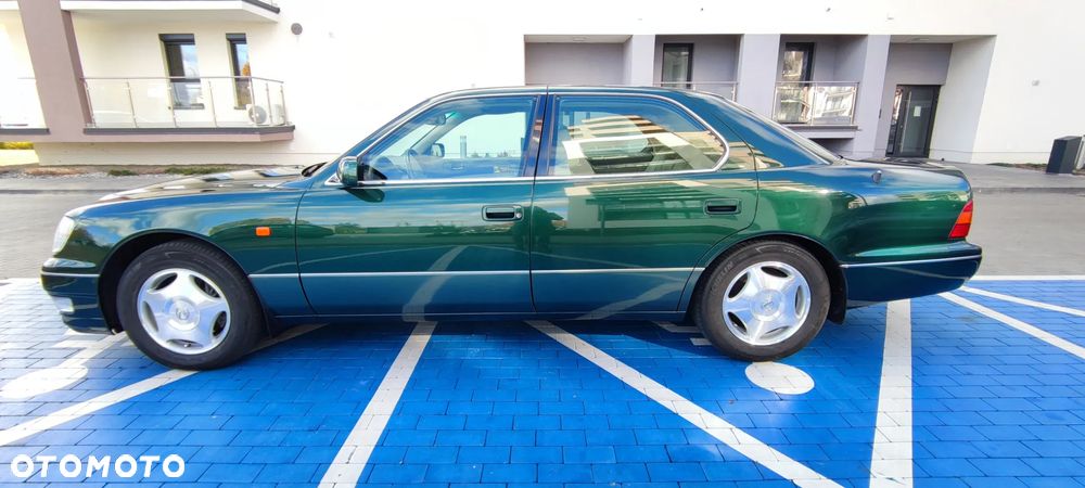 Lexus LS Standard - 5
