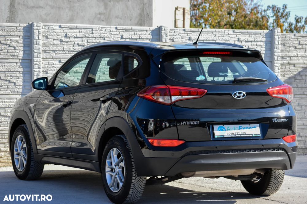 Hyundai Tucson blue 1.7 CRDi 2WD Passion - 18