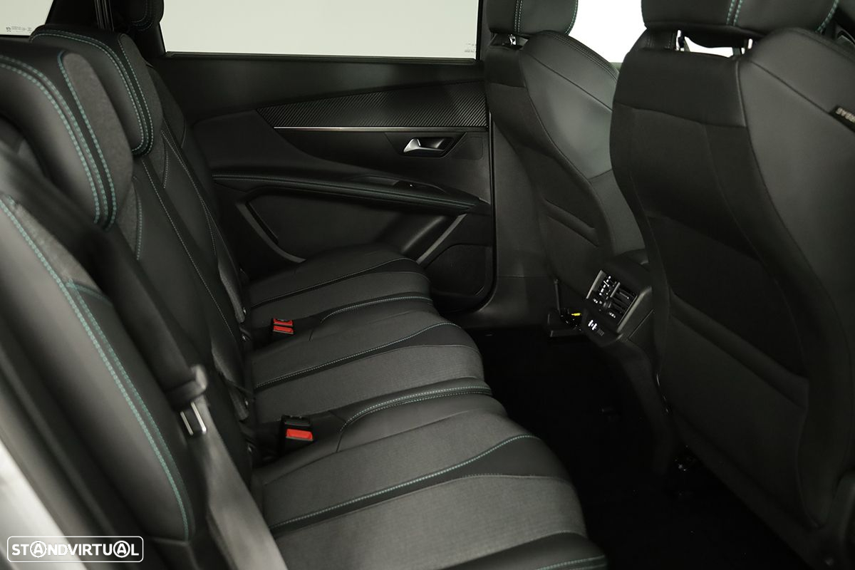 Peugeot 5008 1.2 PureTech Allure Pack EAT8 - 23