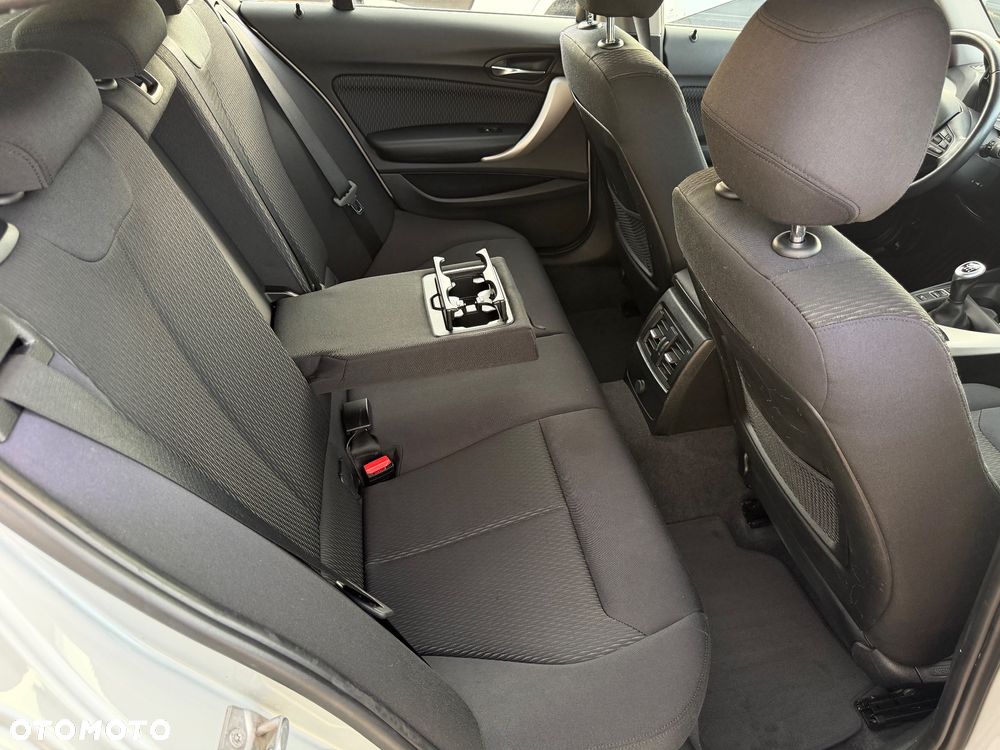 BMW Seria 1 118d - 27