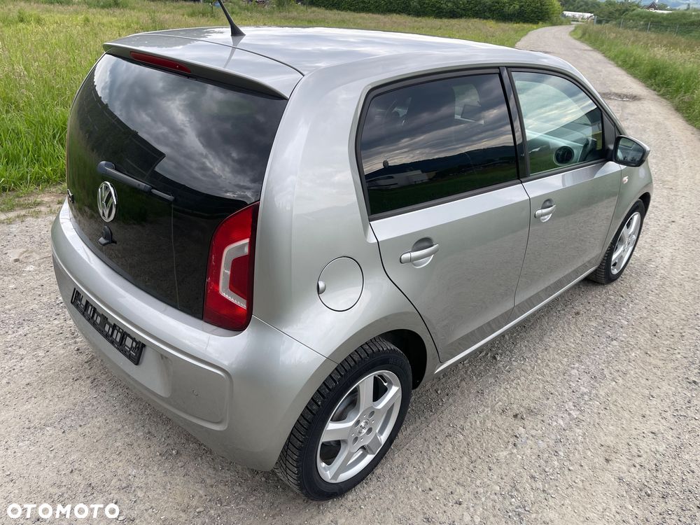 Volkswagen up! high - 4