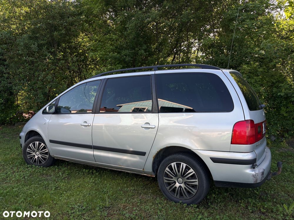Volkswagen Sharan 1.9 TDI Basis - 3