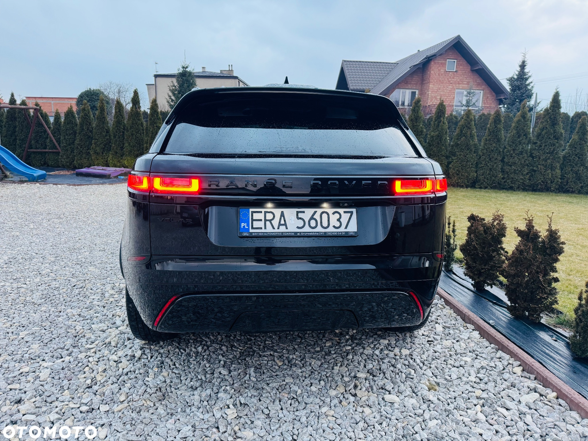 Land Rover Range Rover Velar 2.0d R-Dynamic HSE - 12