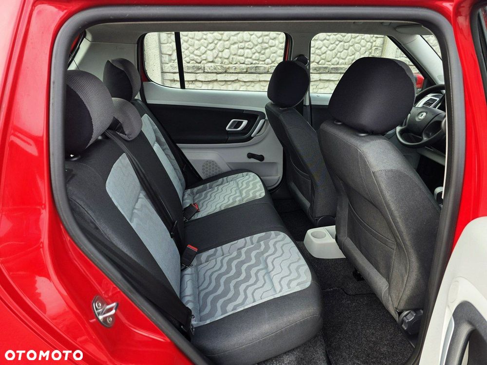 Skoda Fabia 1.2 HTP Ambition - 22