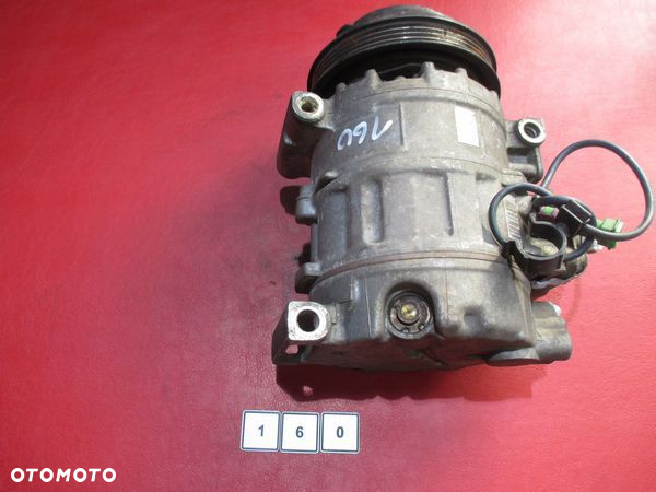 AUDI A6 2.5 TDI SPRĘŻARKA KLIMY 4B0260805C - 2