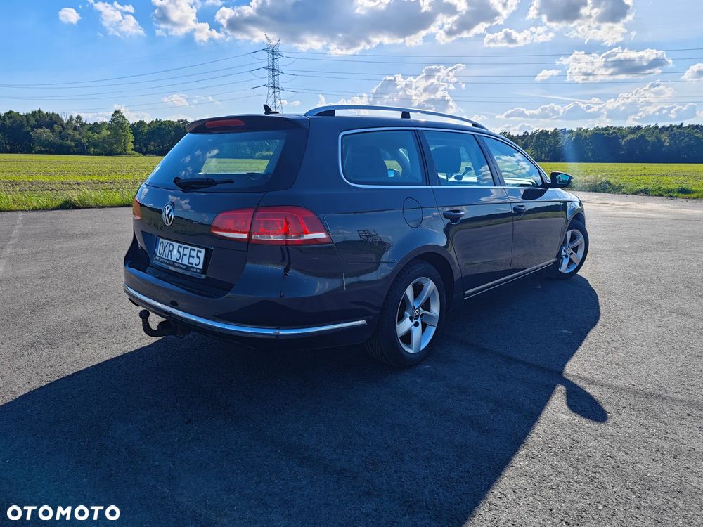 Volkswagen Passat 1.6 TDI BlueMotion Technology Comfortline - 6