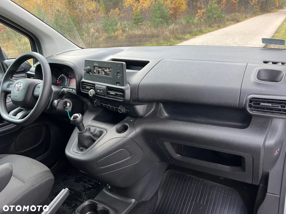 Toyota PROACE CITY - 12