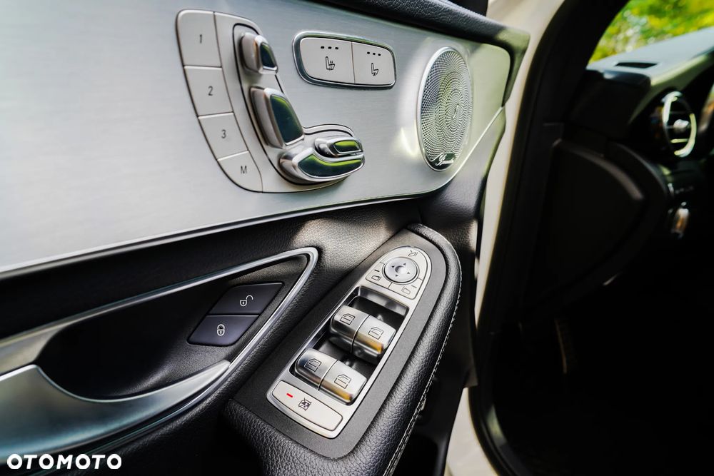 Mercedes-Benz GLC AMG Coupe 43 4-Matic - 23