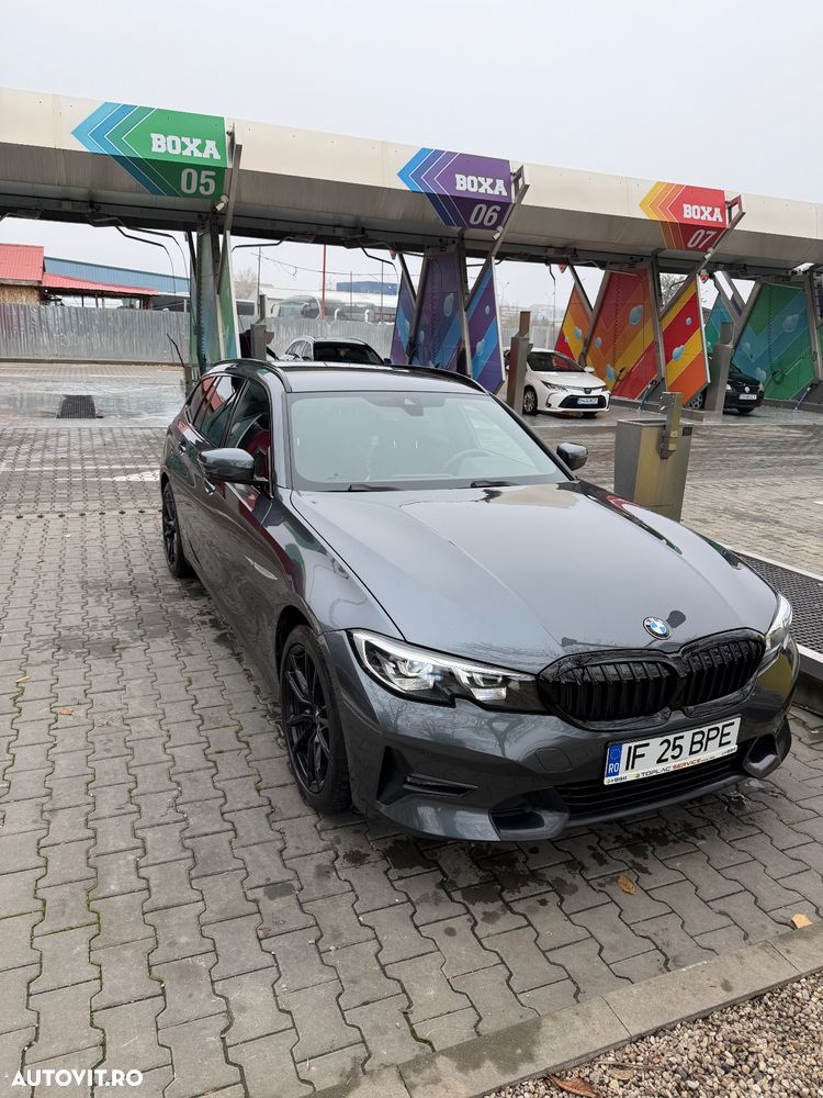 BMW Seria 3 320i AT - 2
