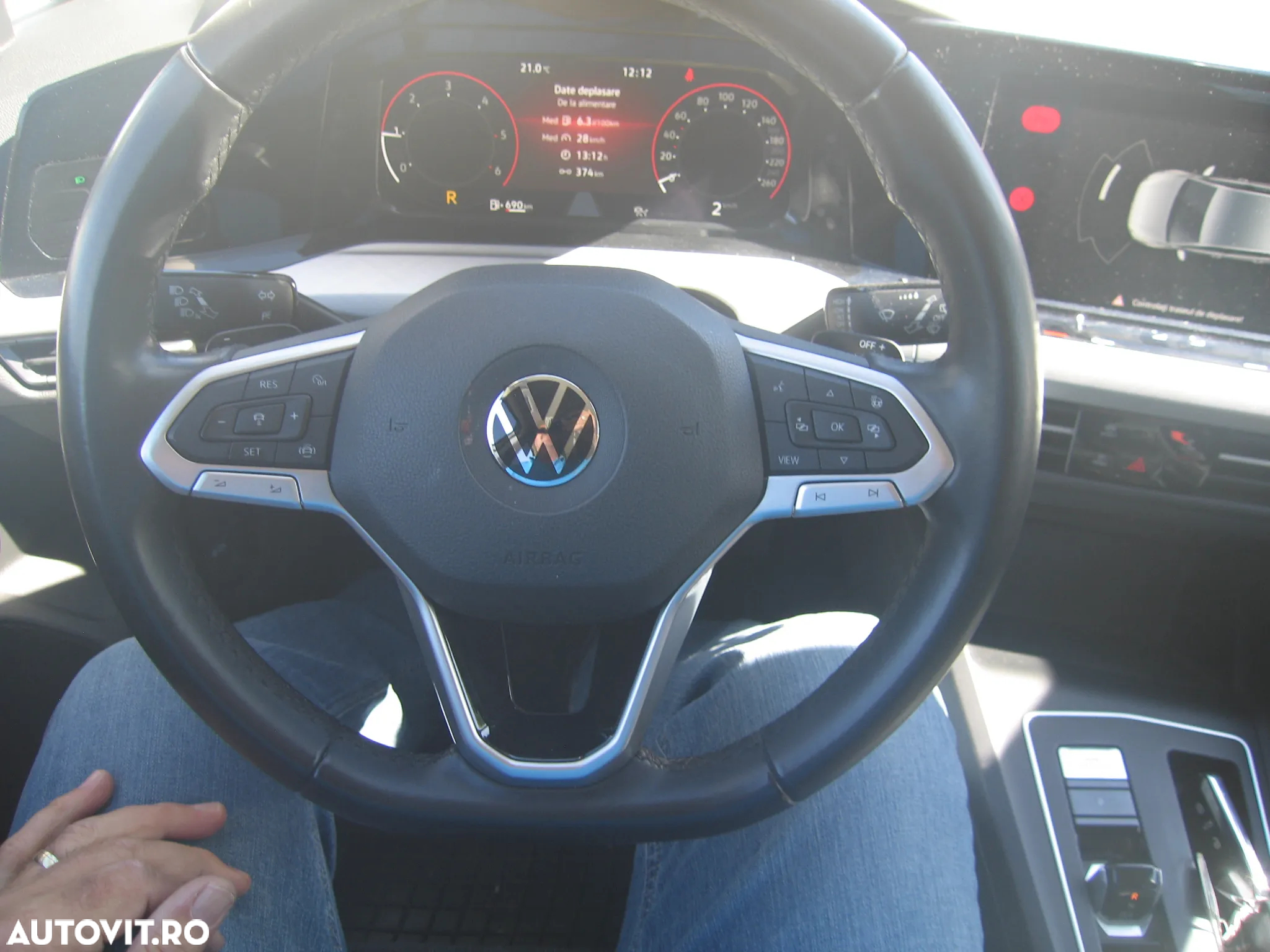 Volkswagen Golf 2.0 TDI DSG Highline - 18