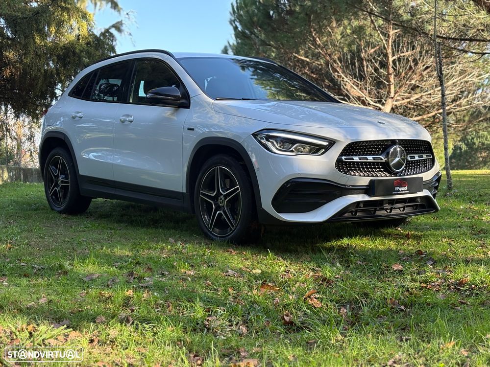 Mercedes-Benz GLA 250 e 8G-DCT AMG Line - 11