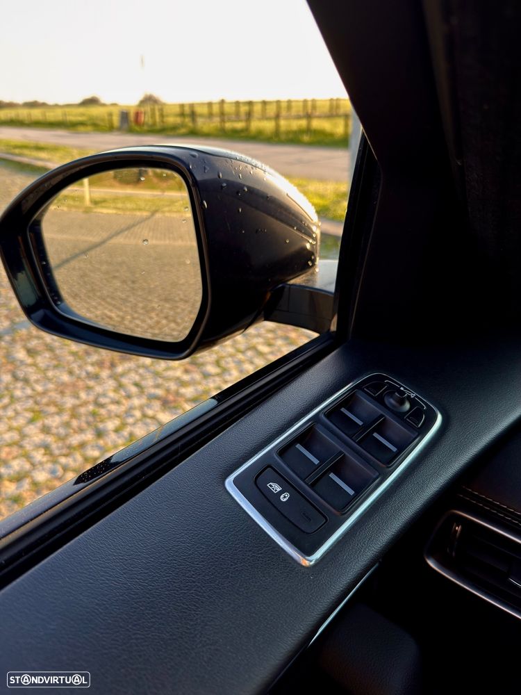 Jaguar F-Pace 20d AWD Aut. R-Sport - 29