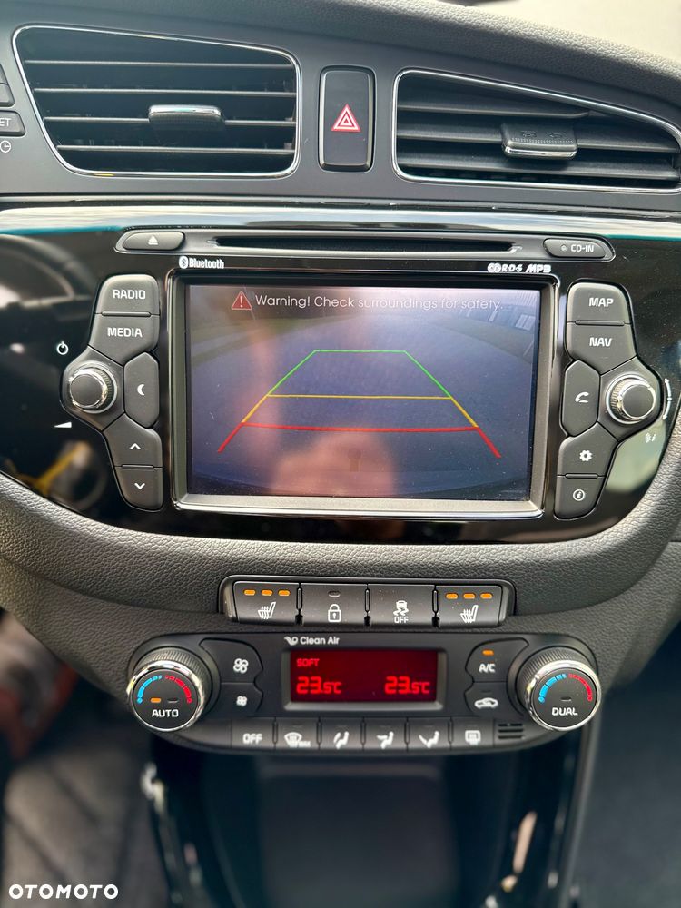 Kia Ceed 1.6 CRDi Business Line - 29