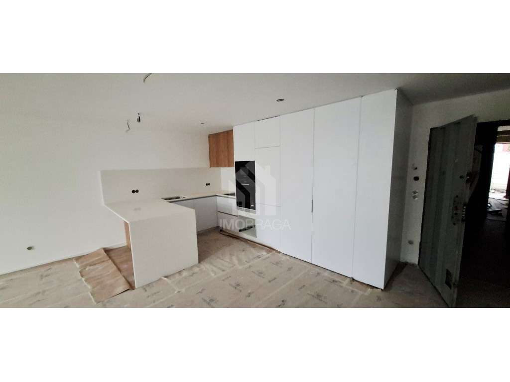 Venda Apartamento T1Cobertura com Terraço Novo, em Real, Braga - Grande imagem: 3/24