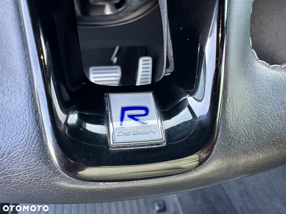 Volvo XC 90 T8 AWD Plug-In Hybrid R-Design 7os - 24