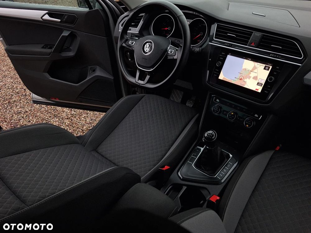 Volkswagen Tiguan 1.5 TSI ACT OPF Comfortline - 32