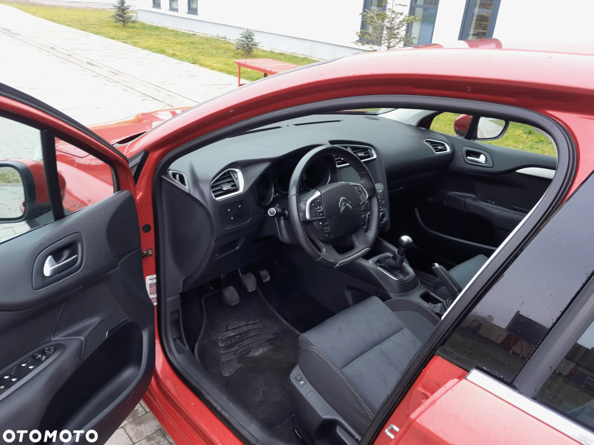 Citroën C4 1.6 VTi Exclusive - 6