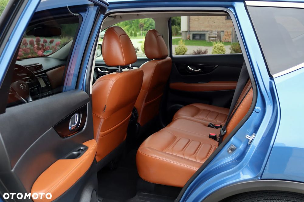 Nissan X-Trail 2.0 dCi ALL-MODE 4x4i Xtronic Tekna - 18