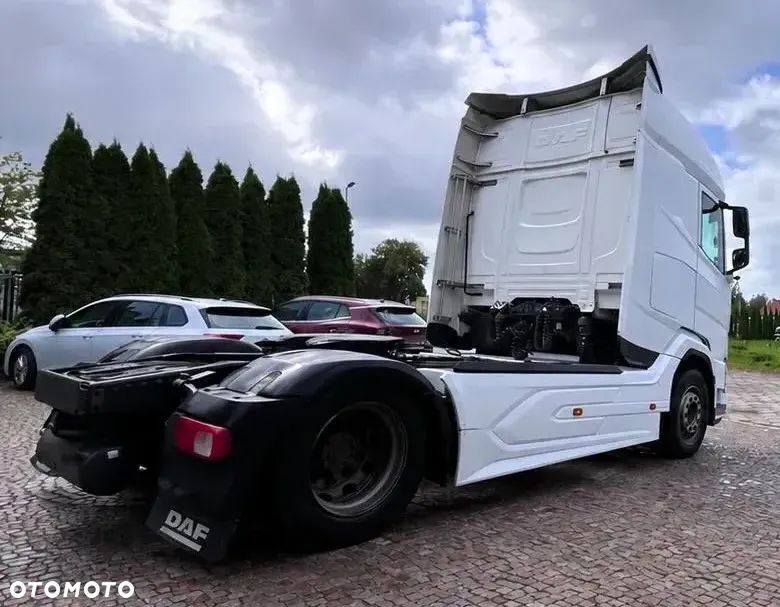 DAF XG - 4