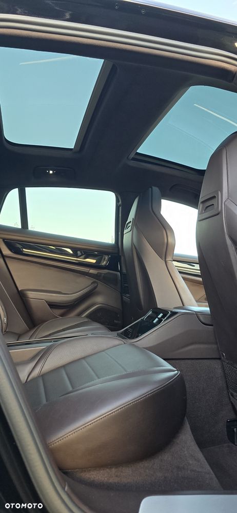Porsche Panamera 4 E-Hybrid - 20