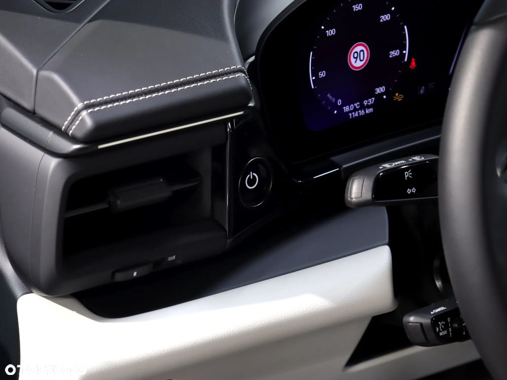 Porsche Macan 100kWh - 24