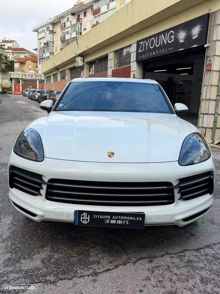 Porsche Cayenne S - 2