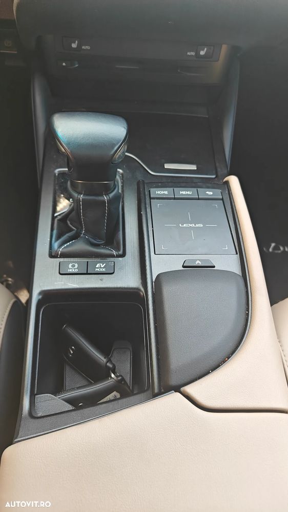 Lexus Seria ES 300h Executive Line - 26