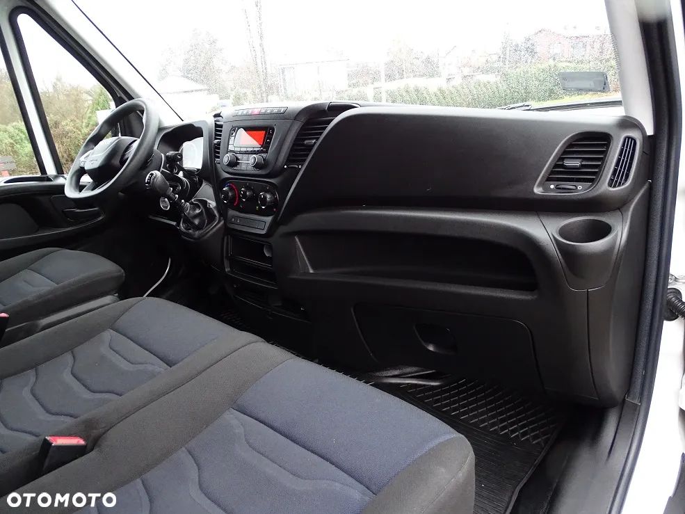 Iveco Daily 35S16 L3H2 Brygadówka DOKA 6 Osób UNIKAT!! JAK NOWY!! - 17