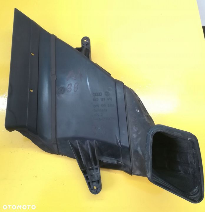 AUDI A4 B8 1.8TFSI KIEROWNICA DOLOT POWIETRZA - 1