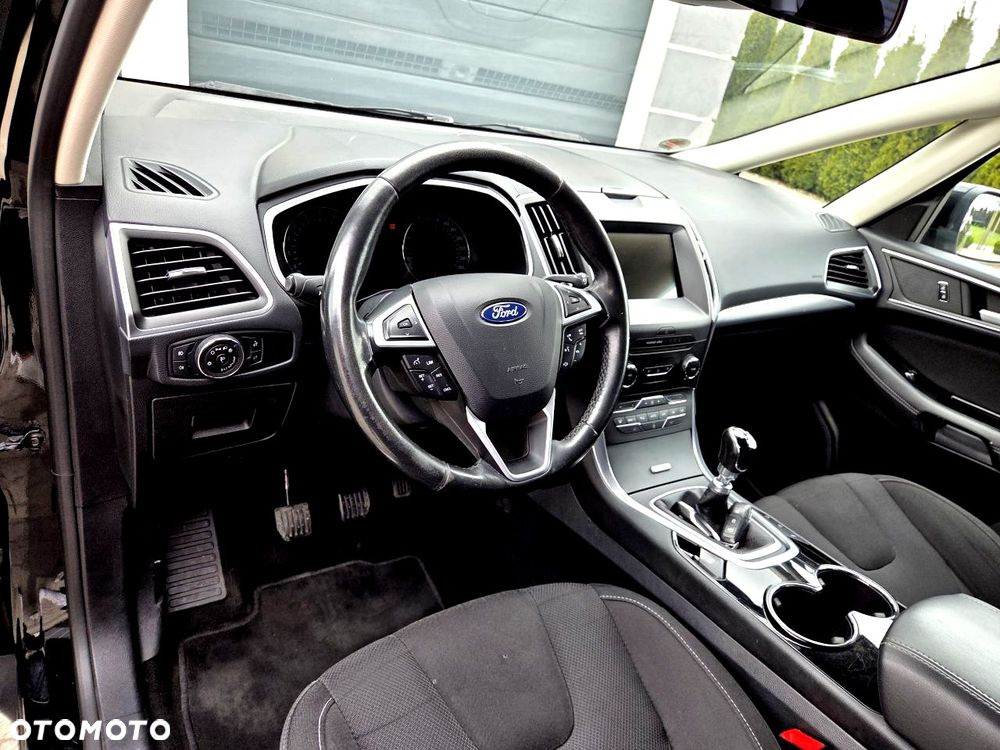 Ford S-Max - 15