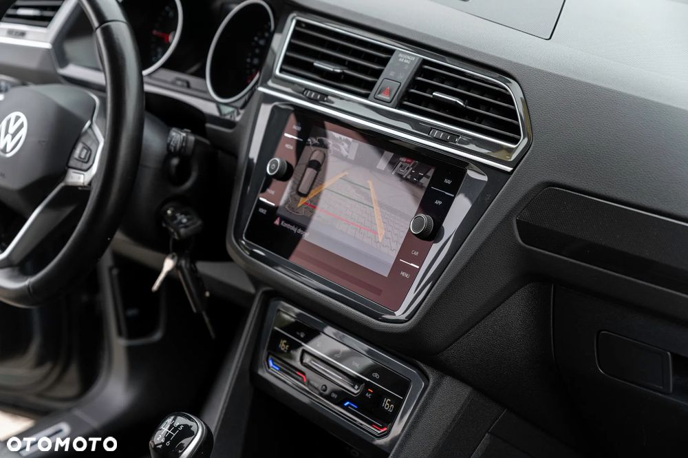 Volkswagen Tiguan 2.0 TDI SCR ACTIVE - 25