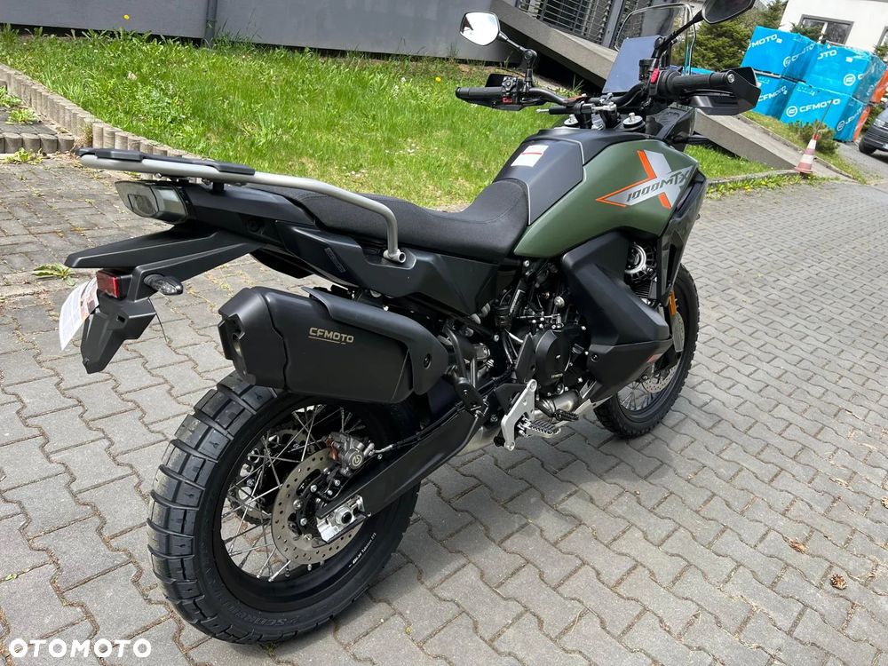 CFMoto MT-X - 21