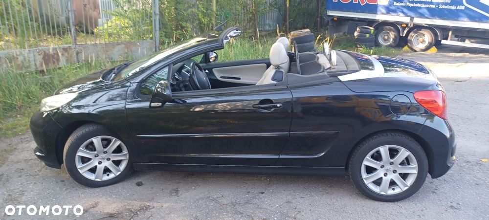 Peugeot 207 CC 150 THP Platinum - 20
