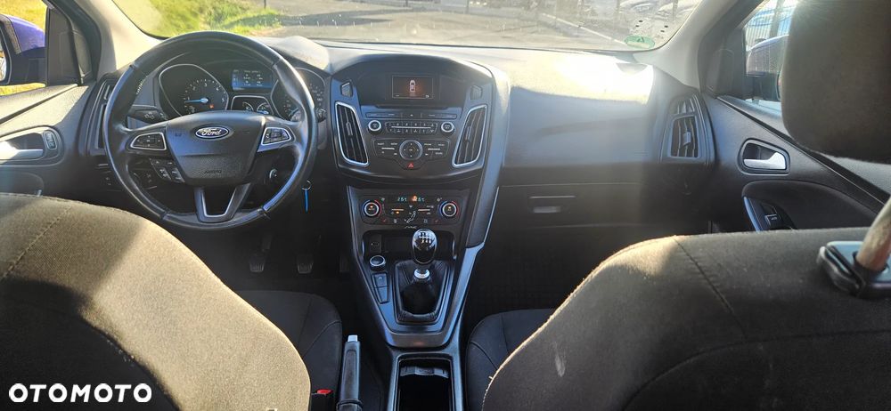 Ford Focus 1.5 TDCi DPF Start-Stopp-System Trend - 13