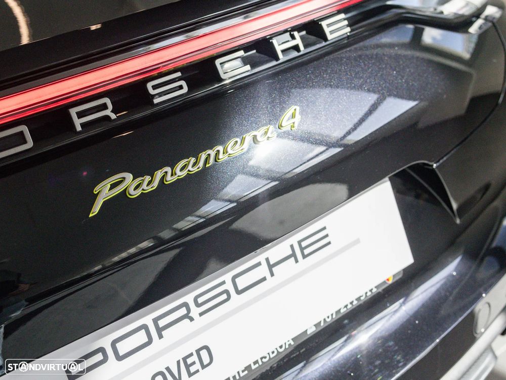 Porsche Panamera 4 E-Hybrid Platinum Edition - 17