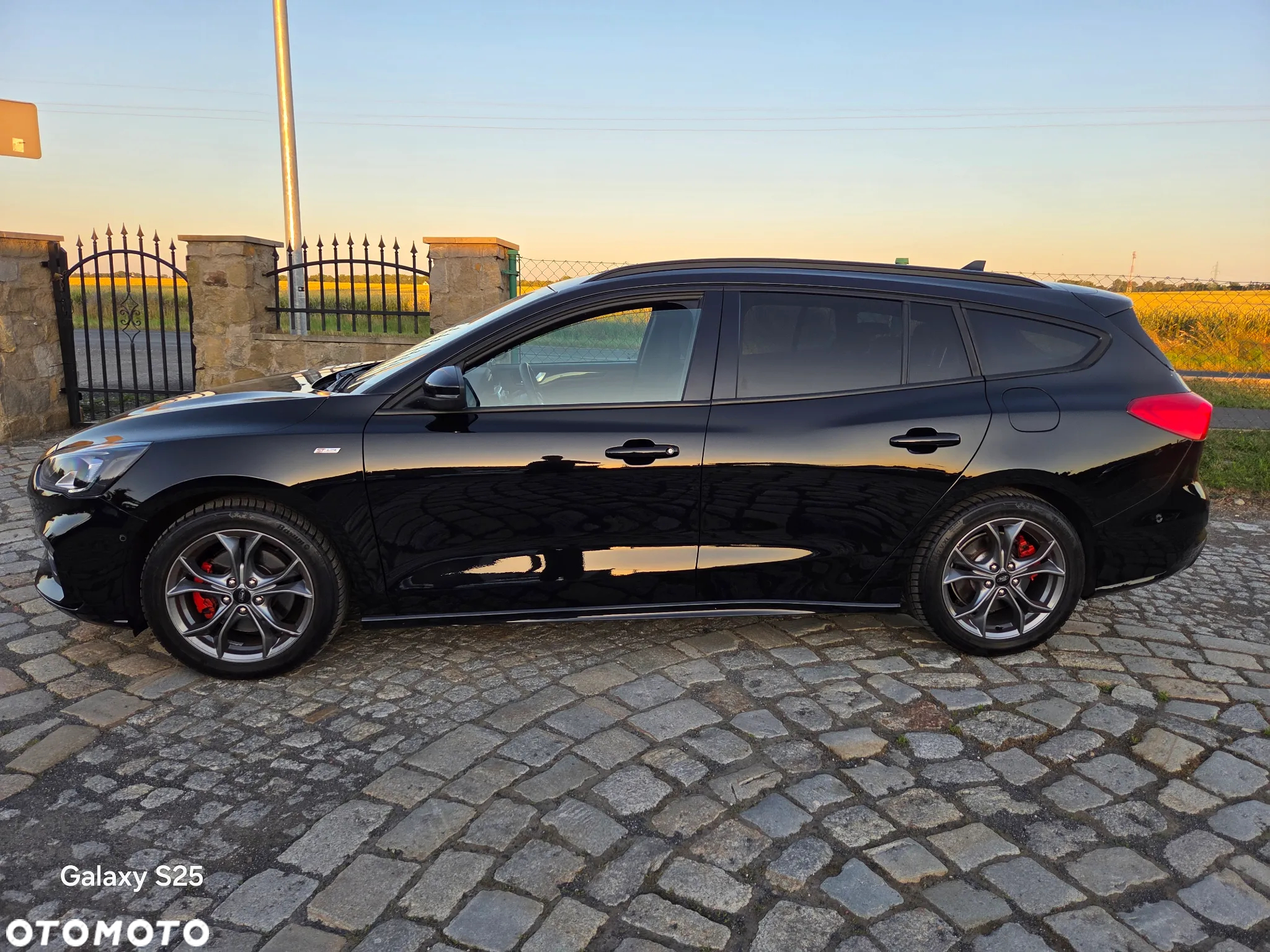 Ford Focus 1.0 EcoBoost Hybrid ST-LINE - 6