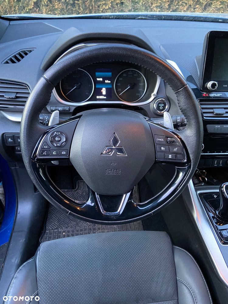 Mitsubishi Eclipse Cross 4WD Plus Select - 13