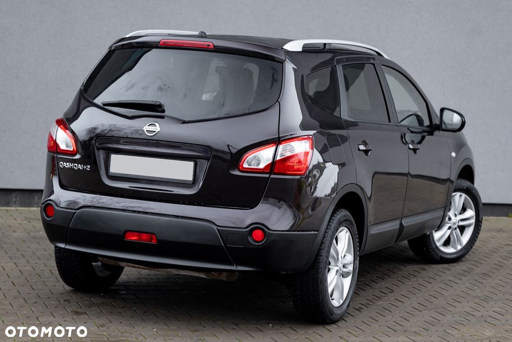 Nissan Qashqai+2 2.0 Tekna Premium - 10