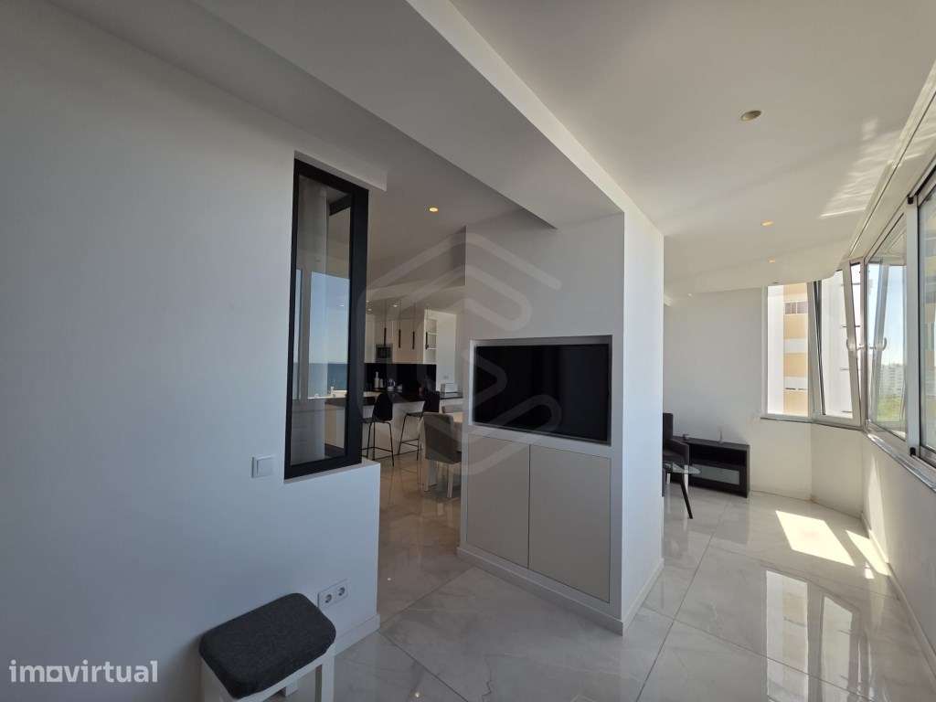 T1 recentemente remodelado a 80 m da Praia de Quarteira, Algarve - Grande imagem: 5/16