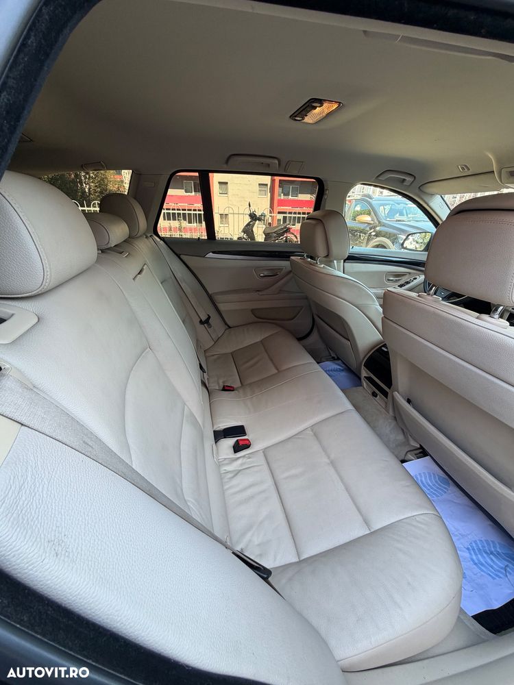 BMW Seria 5 520d Sport-Aut. - 7