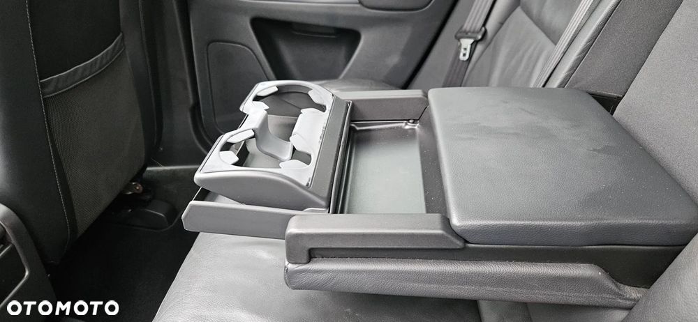 Volvo XC 60 D5 AWD Geartronic Summum - 34