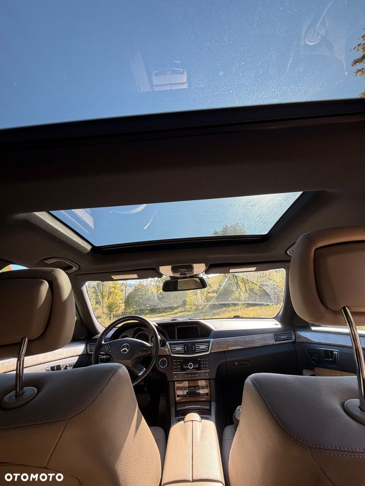Mercedes-Benz Klasa E 350 4-Matic Avantgarde - 16