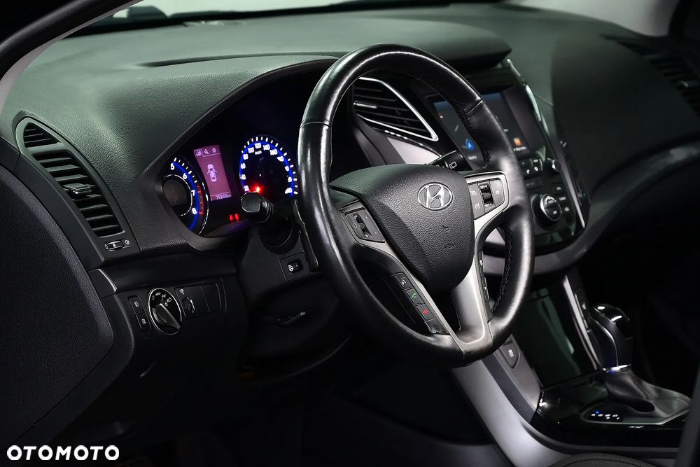 Hyundai i40 Kombi 2.0 Automatik Trend - 24