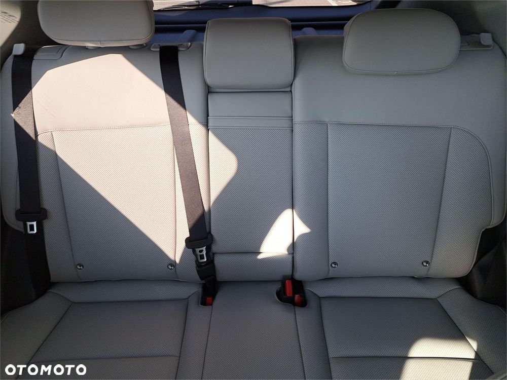 Hyundai Kona - 10
