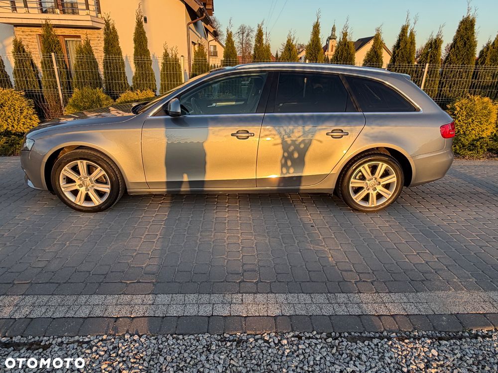Audi A4 Avant 2.0 TDI DPF Ambiente - 5