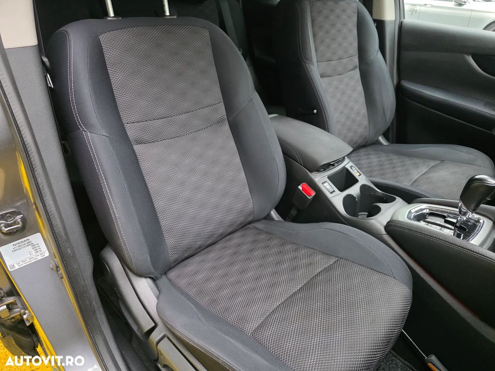 Nissan Qashqai 1.2 DIG-T Xtronic ACENTA - 14