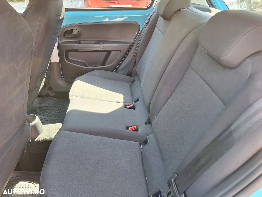 Volkswagen up! - 6