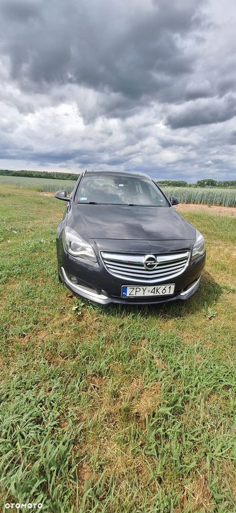 Opel Insignia - 1