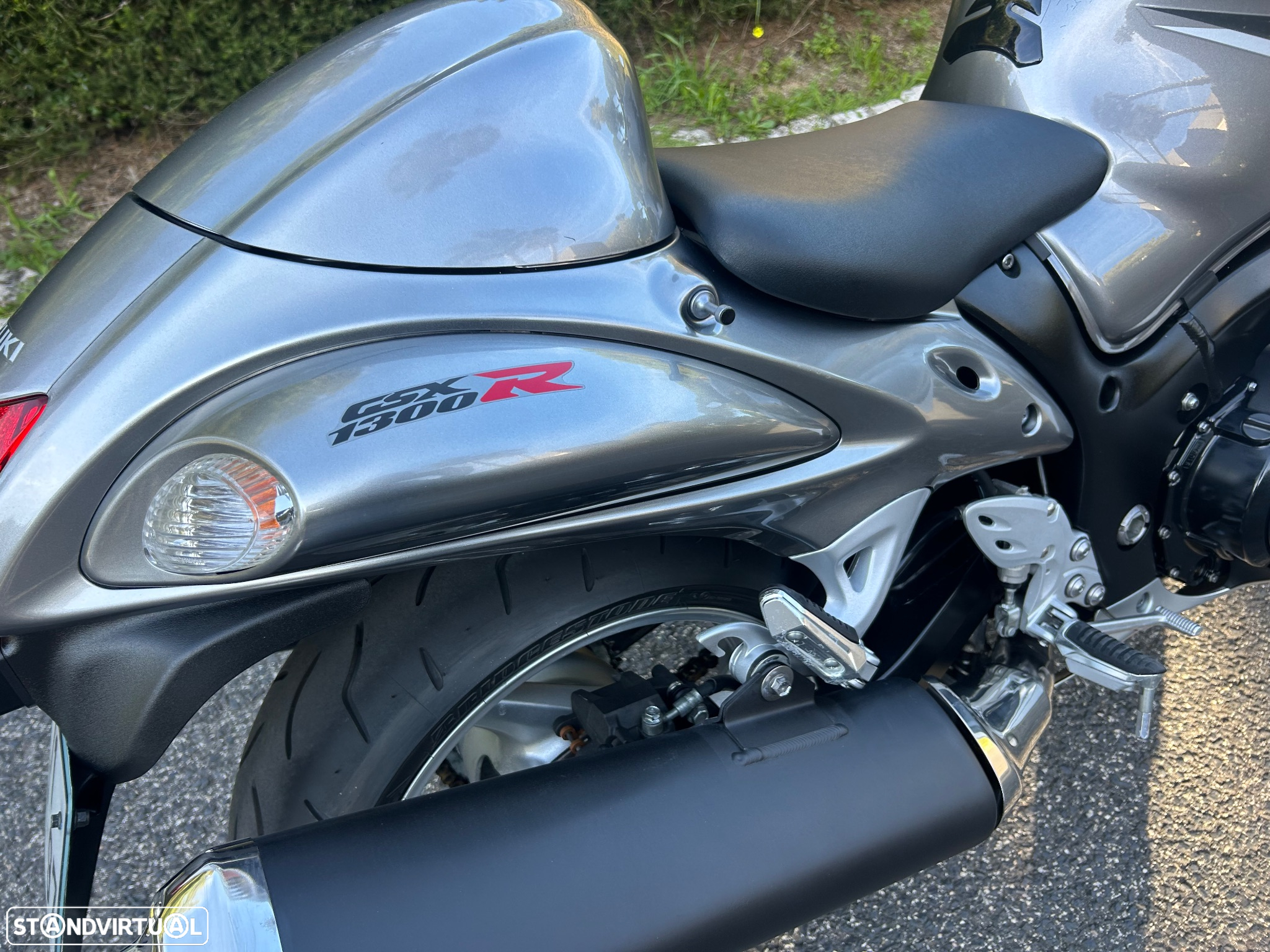 Suzuki GSX-R 1300 Hayabusa - 9