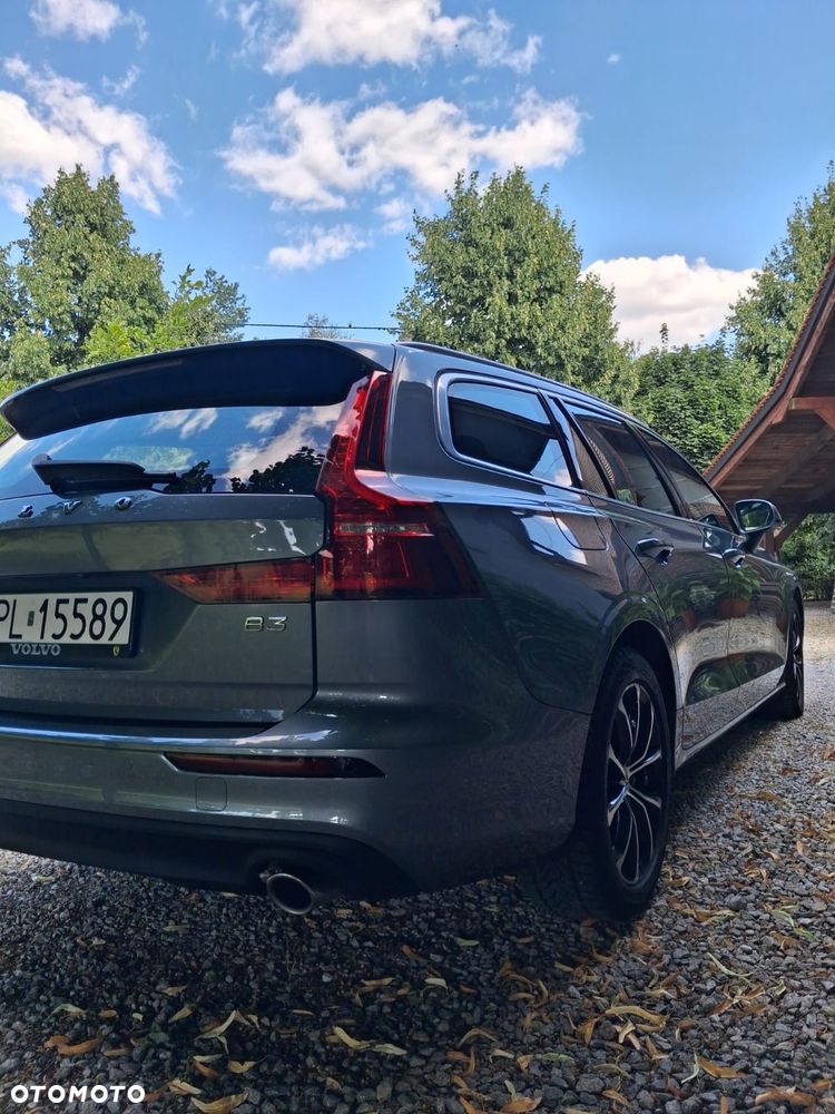 Volvo V60 B3 B Essential - 14